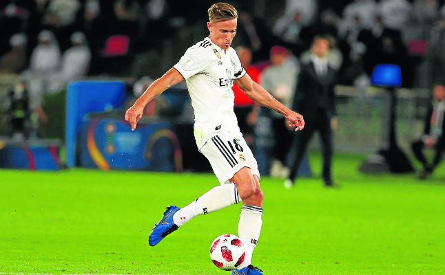 Dura competencia por Llorente