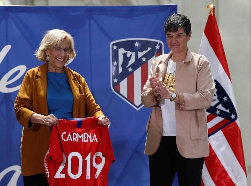 El Atlético femenino celebra su cuarta Liga en el Ayuntamiento y la Comunidad