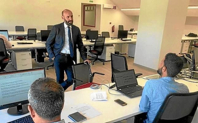 Las oficinas del Sevilla empiezan la mudanza a la ciudad deportiva
