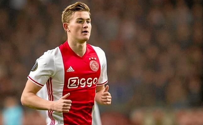 De Ligt muy cerca del FC Barcelona