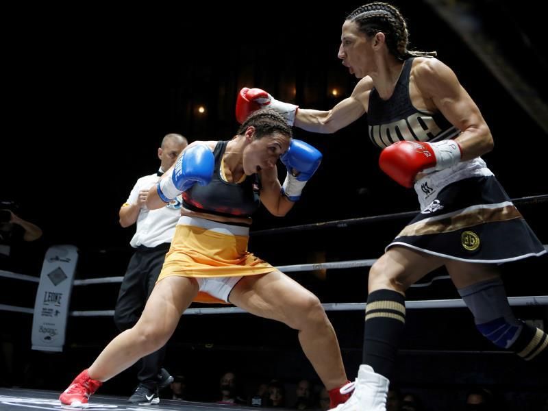 Jennifer Miranda retiene el título nacional pluma ante Vanesa Caballero