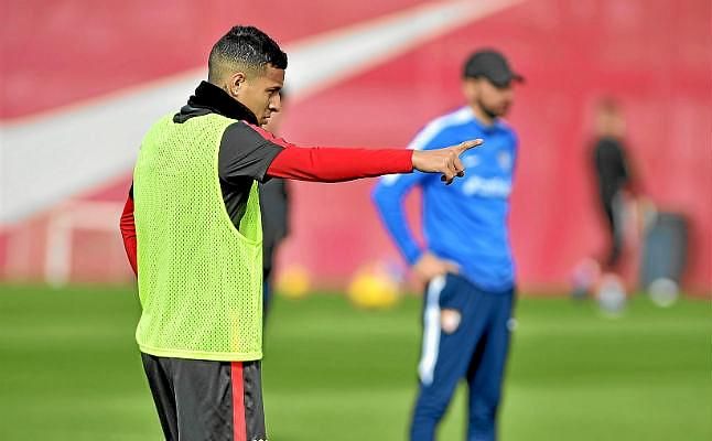 El Sevilla se mueve para colocar a Arana