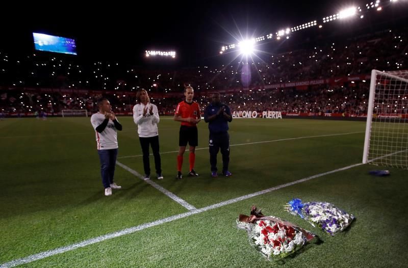 Fernando Navarro regresa al Sevilla como mano derecha de Monchi