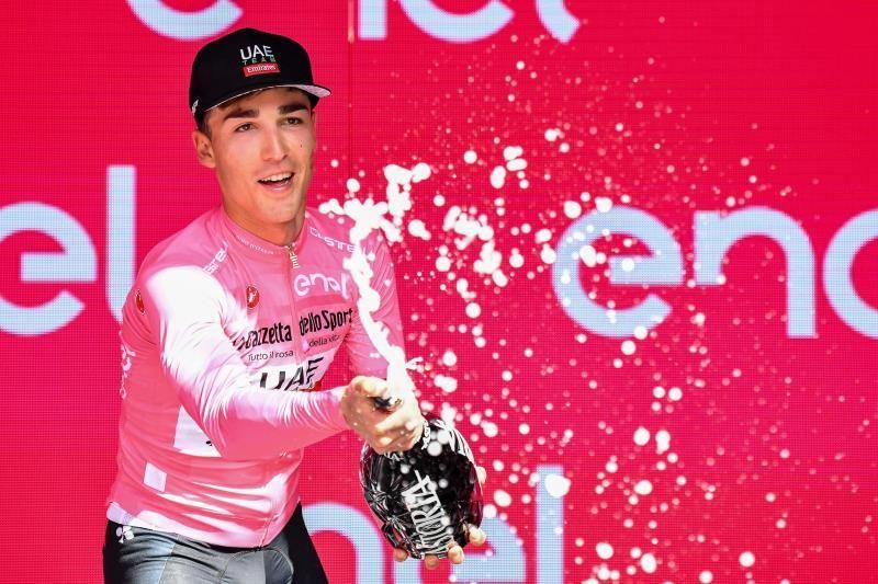 Pello Bilbao vuela en L'Aquila, Conti sigue con la maglia rosa