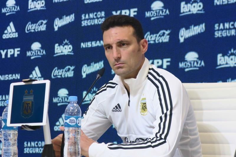 Scaloni convoca a Messi, Lo Celso, Di María y Agüero, y deja fuera a Icardi y Mercado