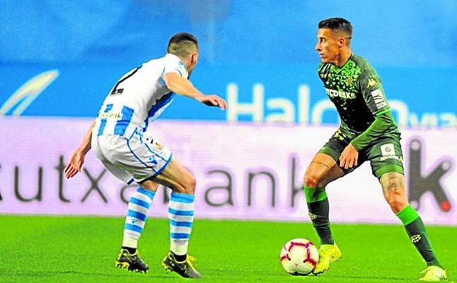 Tello: "Tenemos equipo para entrar a Europa la temporada que viene"