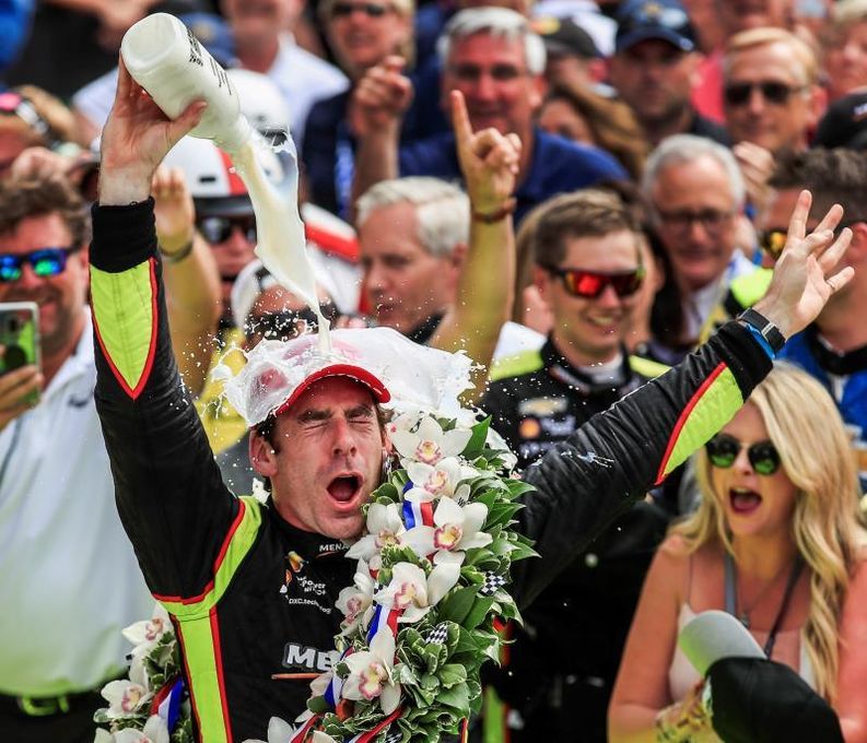 Simon Pagenaud gana por primera vez las 500 Millas de Indianápolis