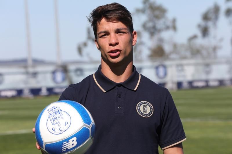 Oliver Torres sobre Casillas: "sería vital que continuase con nosotros"