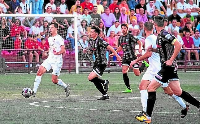 Antequera-Utrera: Listo el ariete para asaltar El Maulí