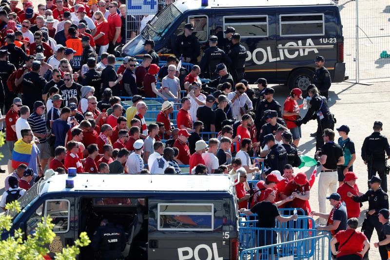 Siete hinchas y 3 vendedores de entradas falsas detenidos antes del partido