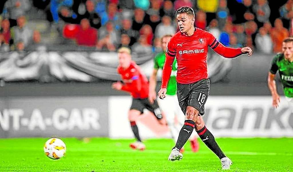 El Besiktas, interesado en Ben Arfa