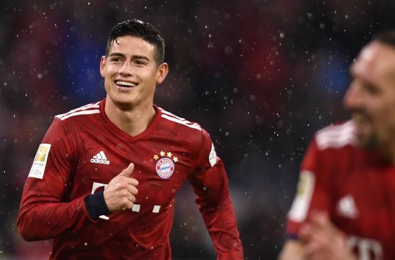 Rumenigge confirma que James no seguirá en el Bayern a petición propia