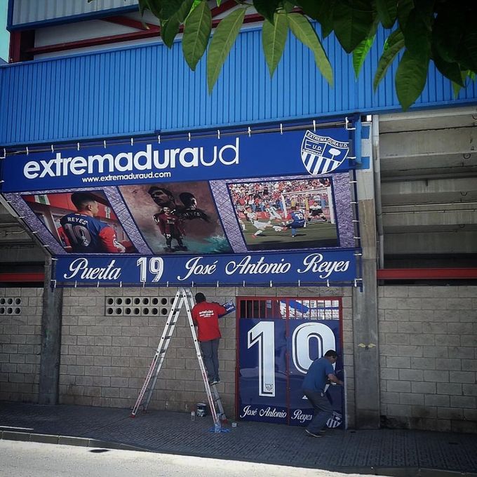 Reyes ya tiene su puerta en el Francisco de la Hera