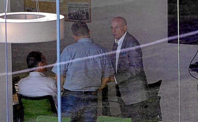 El adiós de Serra, el escenario esperado