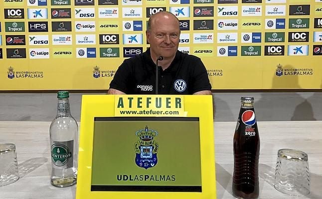 Pepe Mel renueva como entrenador de la UD Las Palmas por una temporada