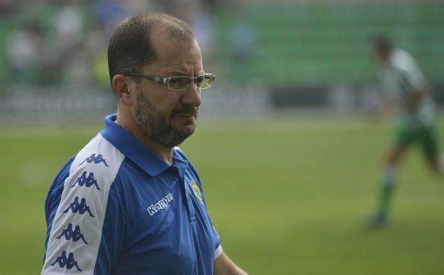 José Juan Romero: "Loren todavía le tiene que dar mucho al Betis"