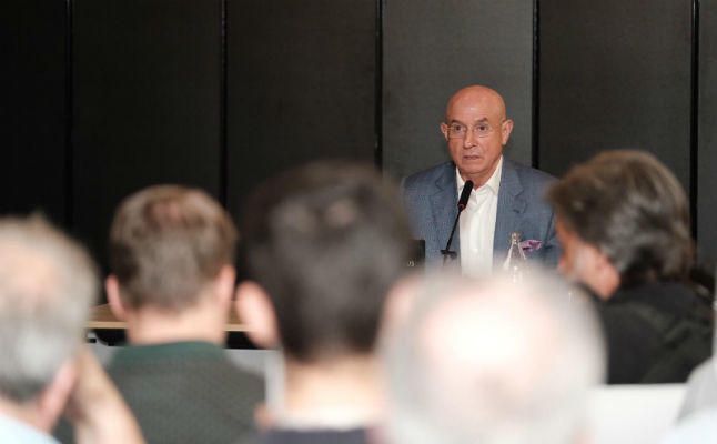 Serra Ferrer avala a Rubi