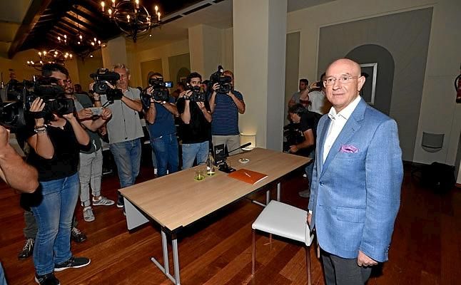 Despido de Serra: golpe bajo, duro y doloroso