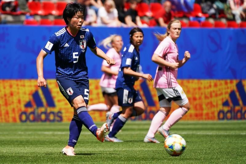 2-1. Japón supera a Escocia y se posiciona para los octavos