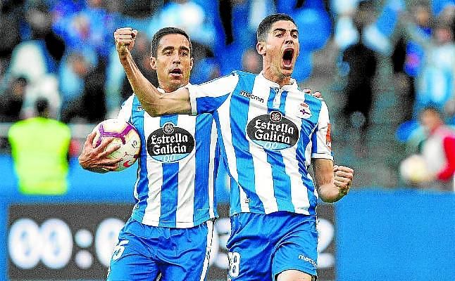 Carlos Fernández llama a la puerta