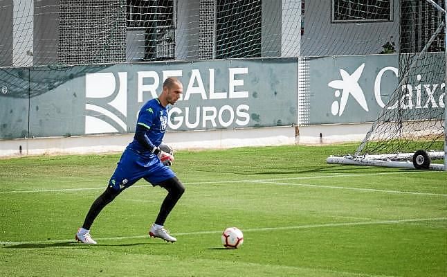 Un pretendiente menos para Pau López