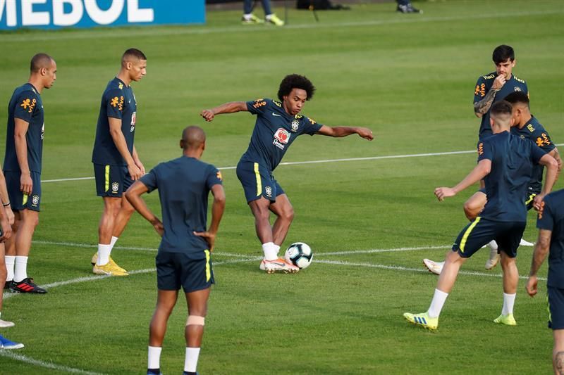 Las dos caras de la selección brasileña: desesperación o apisonadora