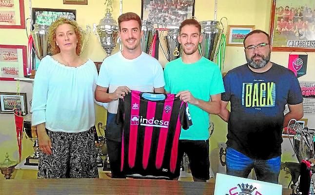 Horrillo y Luismi se 'alistan' en el Cabecense de Manuel Luque