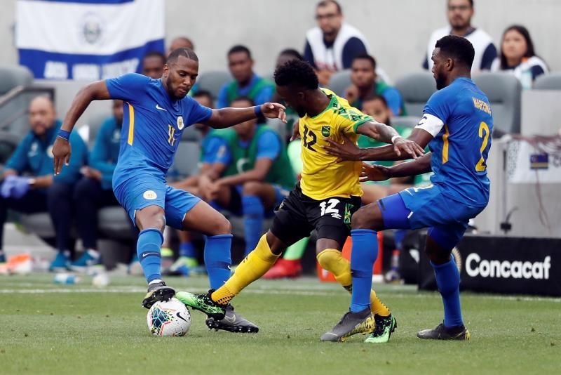 Jamaica pasa a cuartos como líder, Curazao se clasifica por primera vez