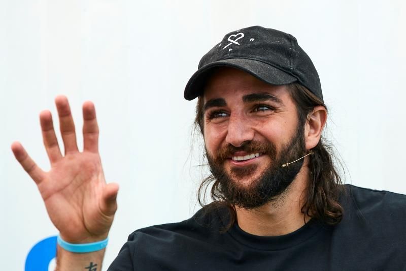 Ricky Rubio será nuevo compañero de Booker y DeAndre Ayton con los Suns
