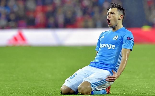 El complejo asunto extracomunitario en el Sevilla