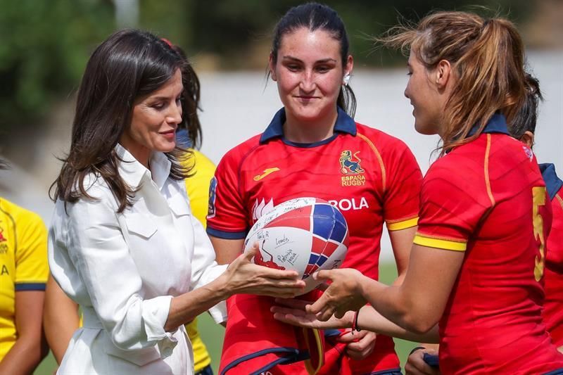 La Reina apoya a la selección femenina de rugby 7 en su camino hacia Tokio