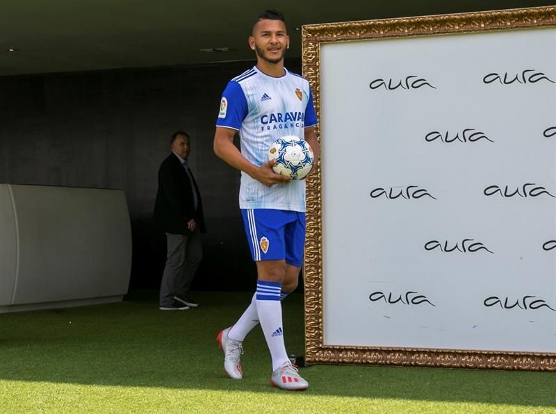 Suárez: "Tenía ofertas pero me decanté por el Real Zaragoza por su ambición"