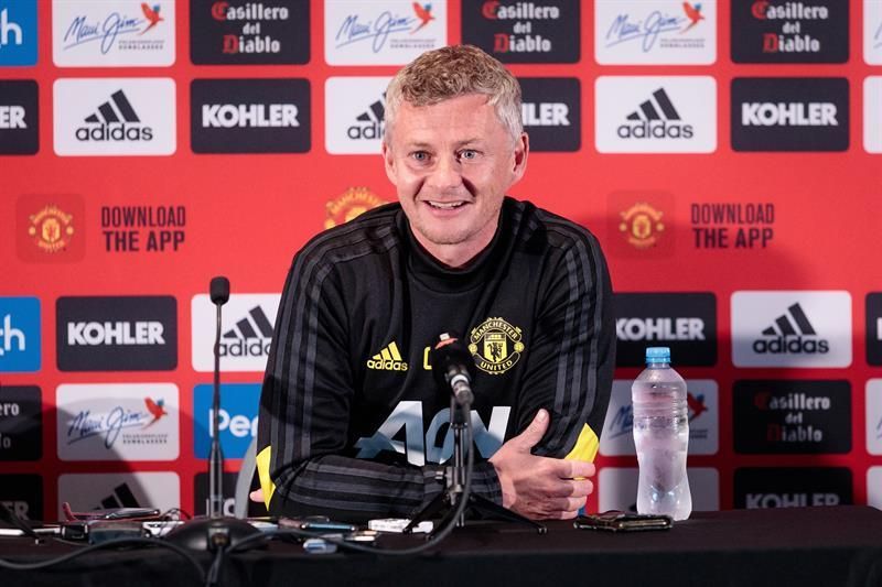 Solskjaer, optimista por De Gea, niega haber recibido ofertas por Pogba