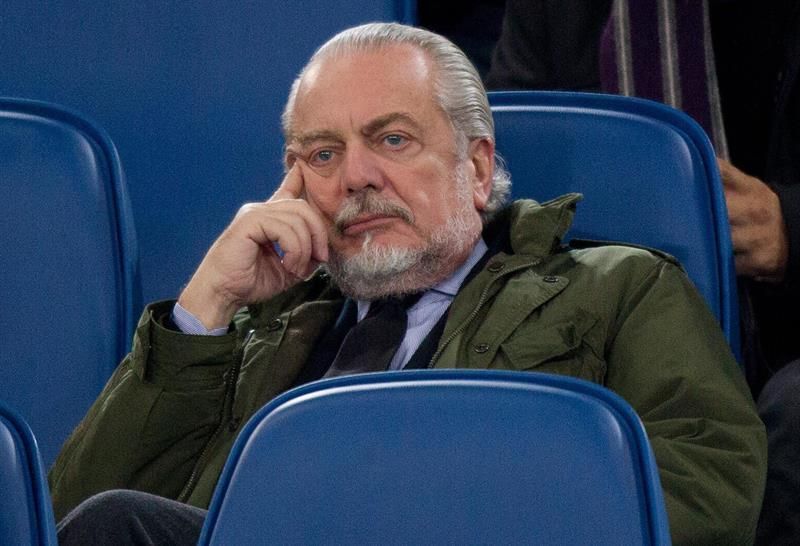 De Laurentiis: "James quiere ir al Nápoles"