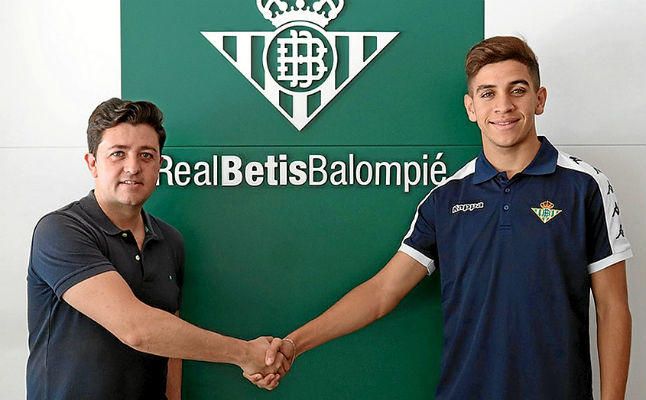 El Betis Deportivo firma a Mohamed Mizzian
