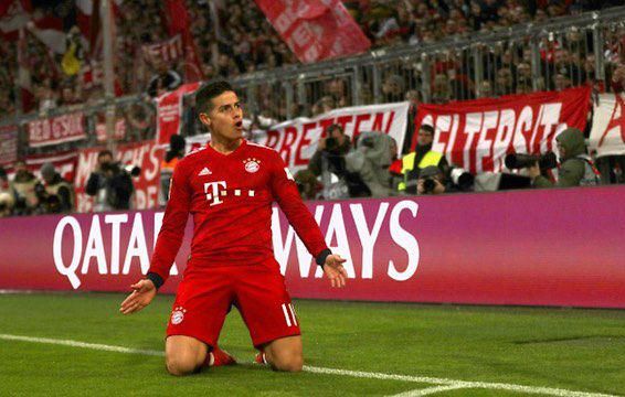 De Laurentiis dice que el Nápoles solo incorporará a James como cedido