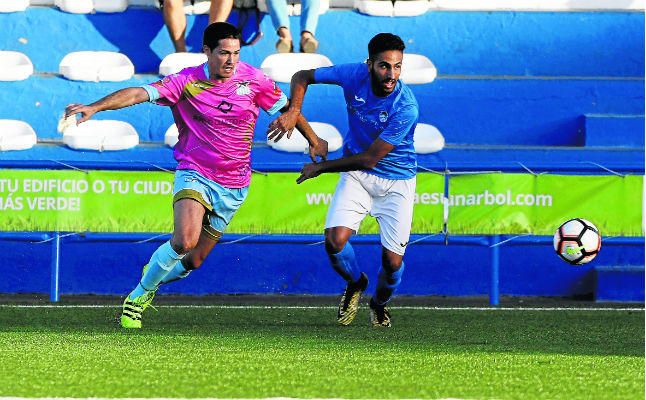El Real Jaén mira a Sevilla