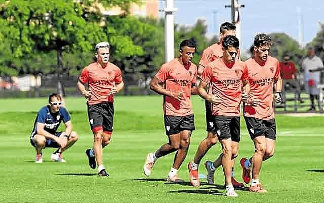 El Sevilla cambia Dallas por Boston