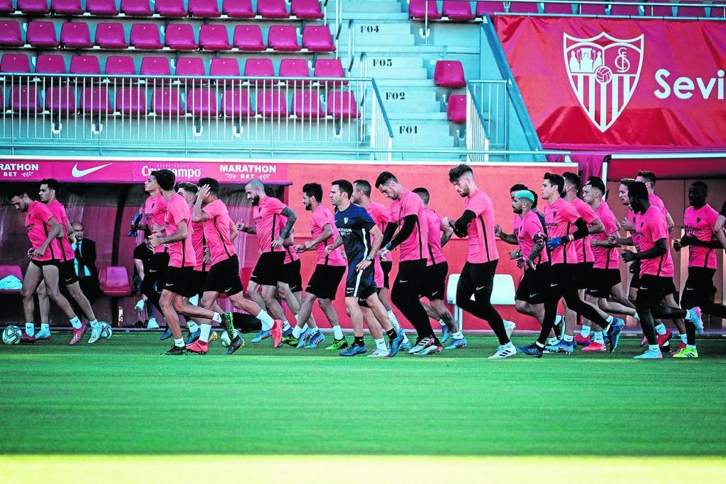 El Sevilla tiene el vestuario más poblado de LaLiga