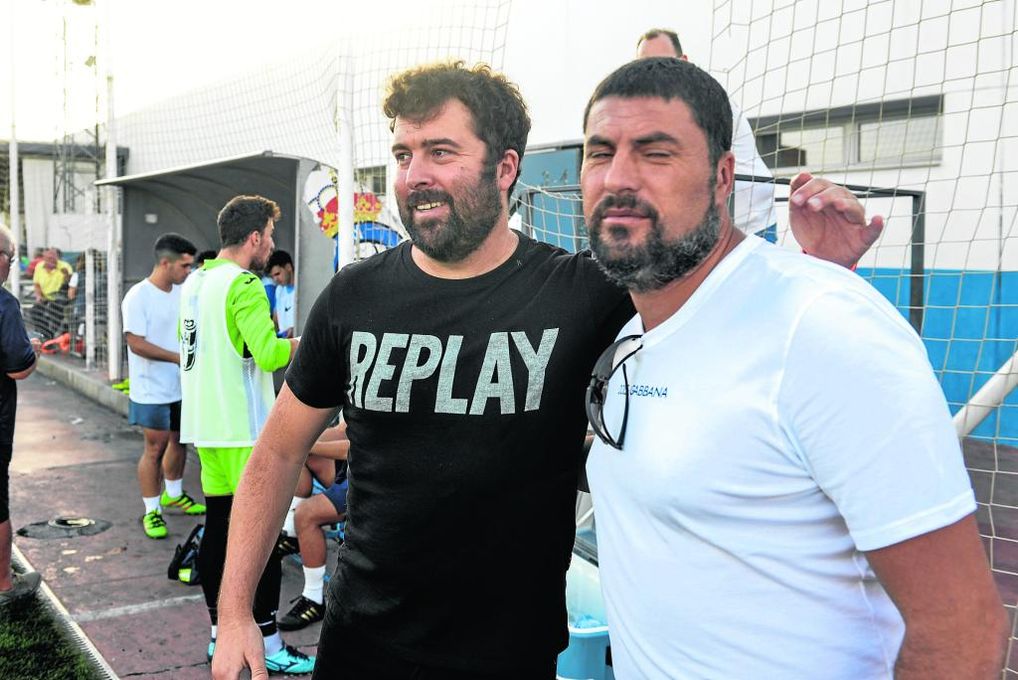 Paridad en los banquillos de División de Honor