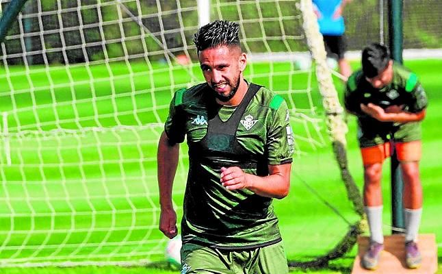 El Fenerbahçe lo intentó con Boudebouz a última hora