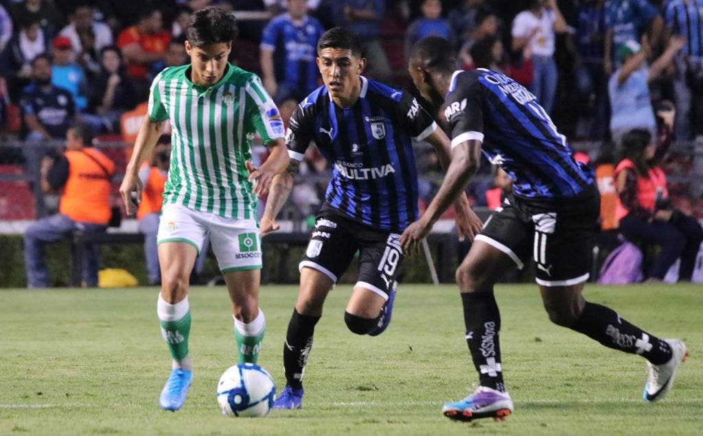 Fekir se estrena con un triunfo ante el Querétaro (0-2)