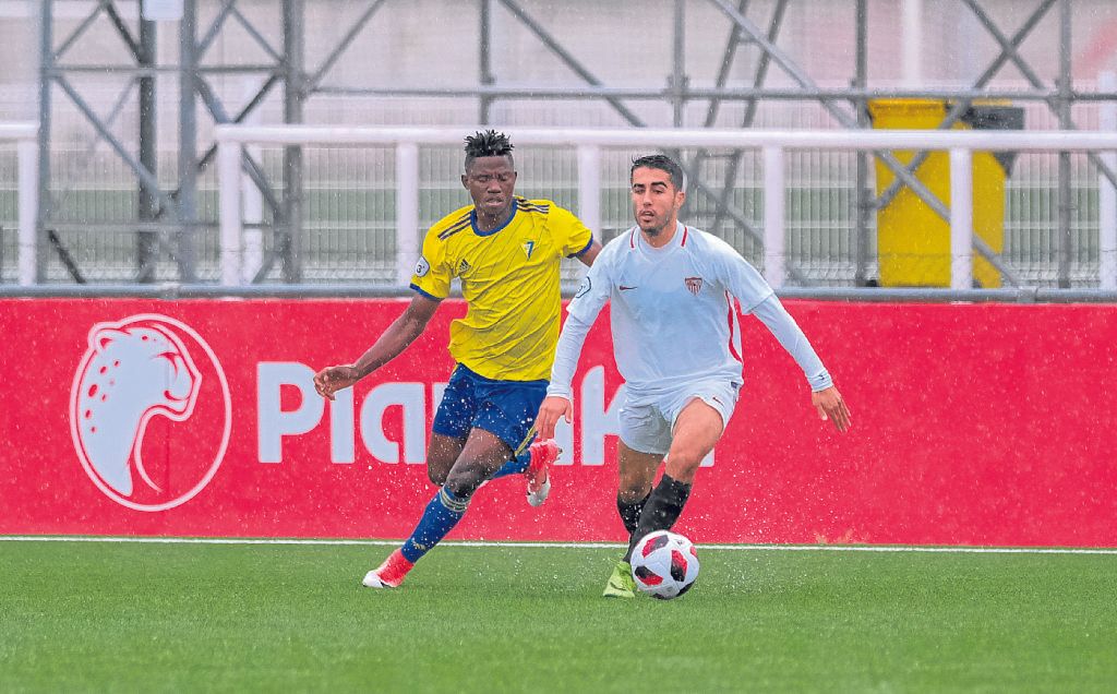 Núñez, una opción para el lateral derecho del Utrera