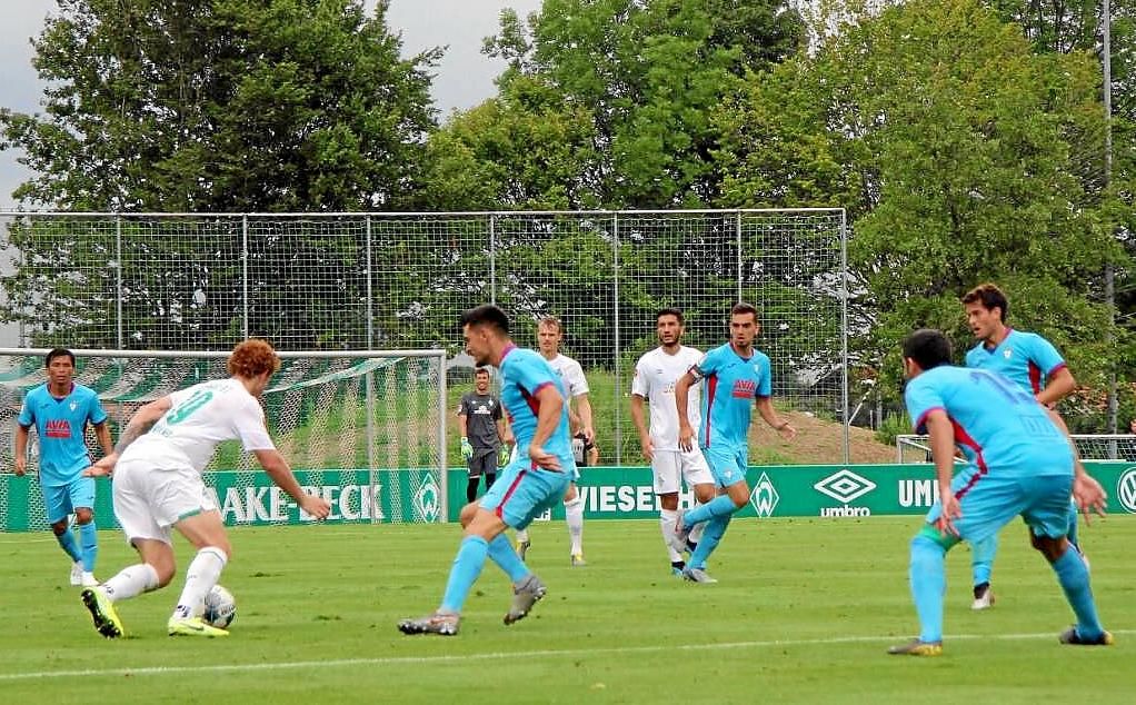 El Eibar cae goleado ante el Werder Bremen en su último amistoso en Austria