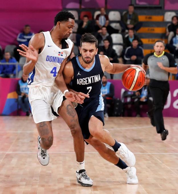 102-97. Argentina sufre lo indecible para vencer a la República Dominicana