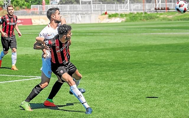 Un canterano del Sevilla, muy cerca del Betis