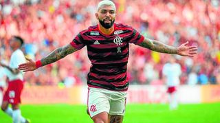 Gabigol está sobre la mesa de Monchi