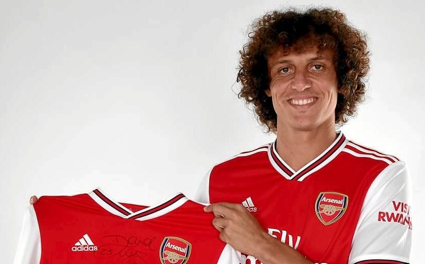 El Arsenal ficha al central brasileño David Luiz