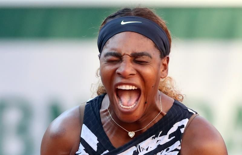 Serena Williams derrota en cuartos de final a Naomi Osaka