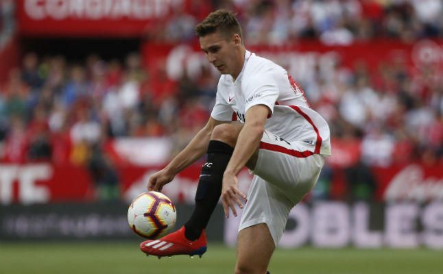 Wöber, el 'cash' para Bergwijn